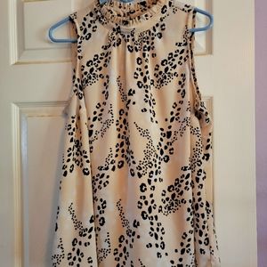 Torrid size 0 flowy tank top. Dressy.